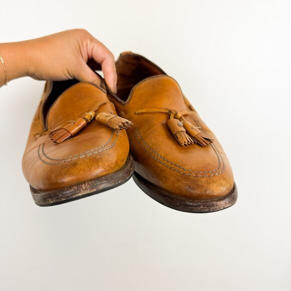 Allen Edmonds Grayson Tassel Loafers Tan Leather Shoes $425 - 9.5 main image 9